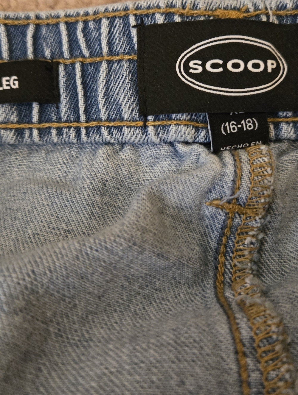 Barrel Jeans - Picture 3 of 3
